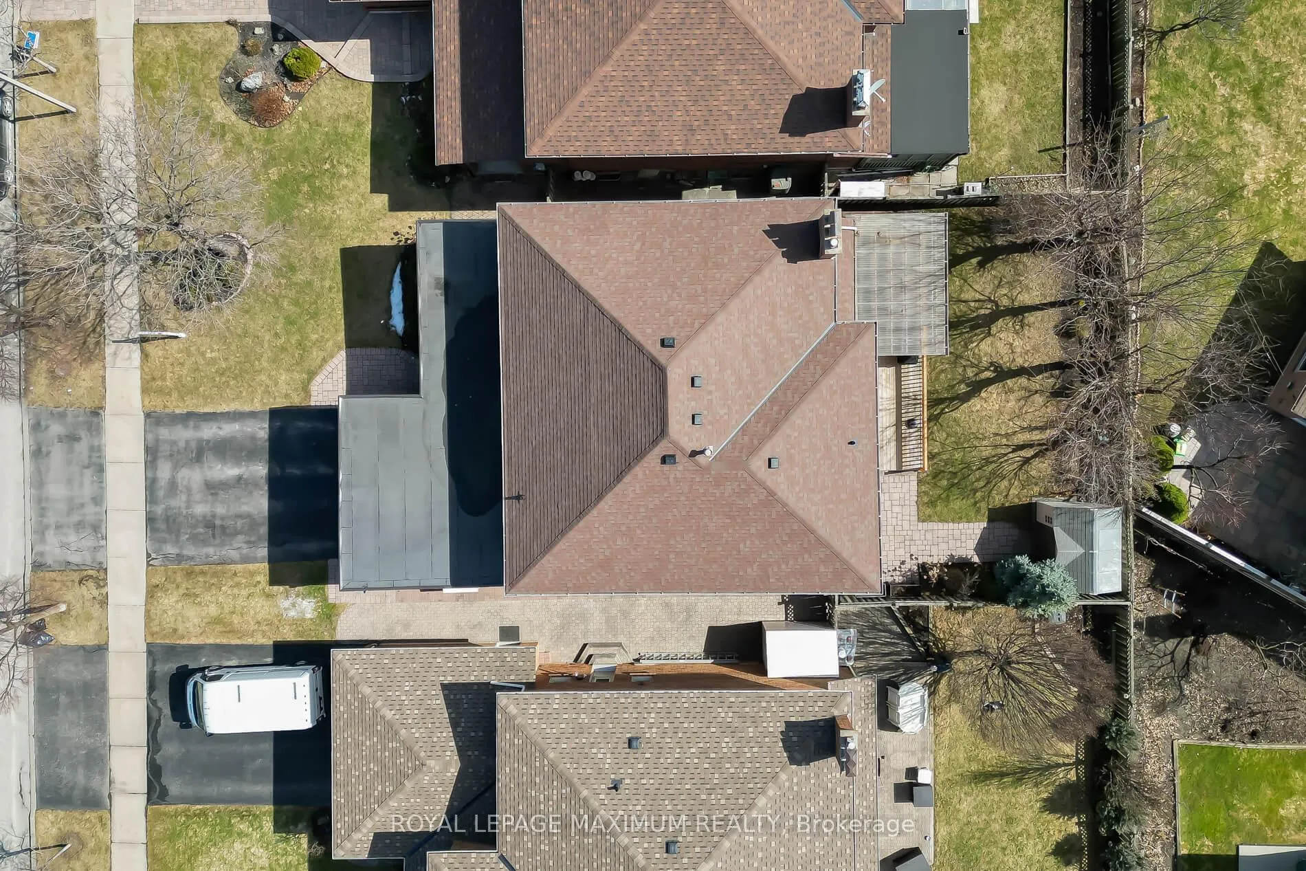 Photo 26 of 252 Triton Avenue, Vaughan, West Woodbridge — HOMEH