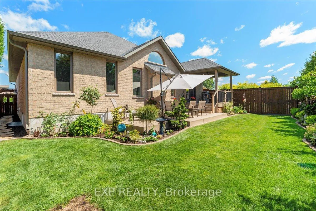 Photo 4 of 59 Hanover Court, Belleville — HOMEH