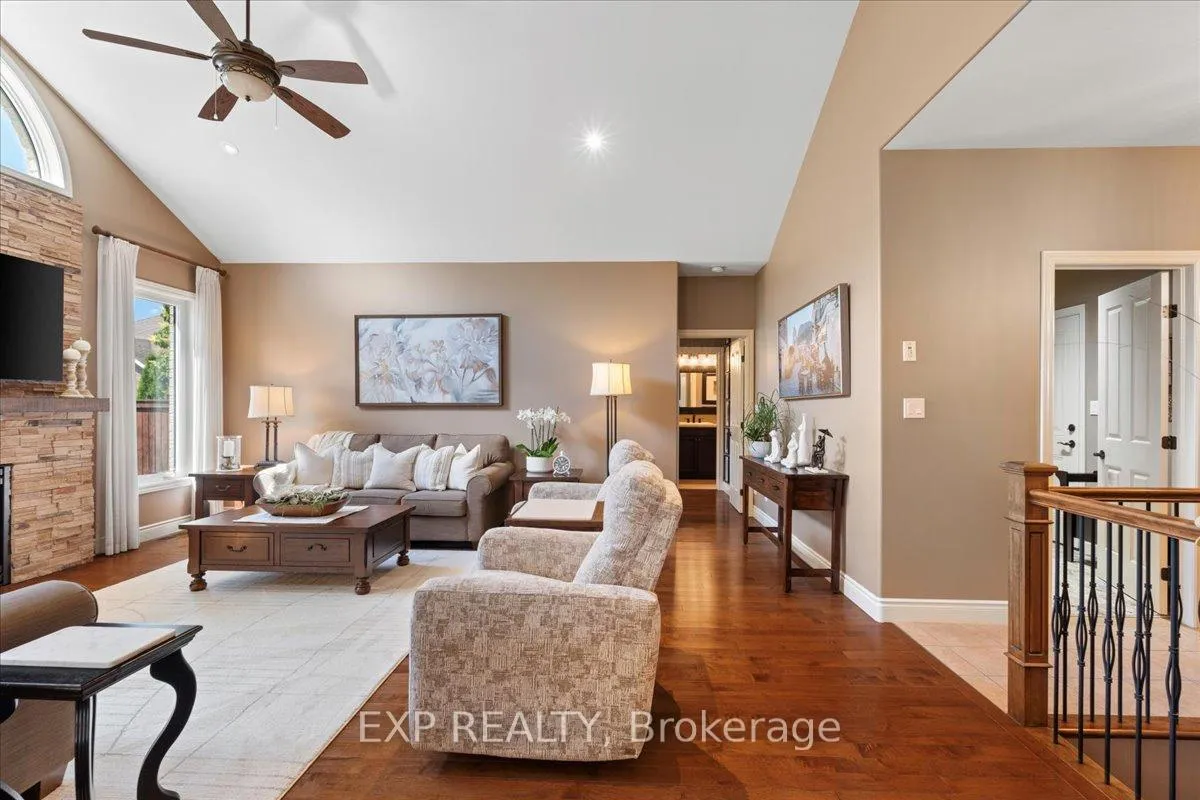 Photo 10 of 59 Hanover Court, Belleville — HOMEH