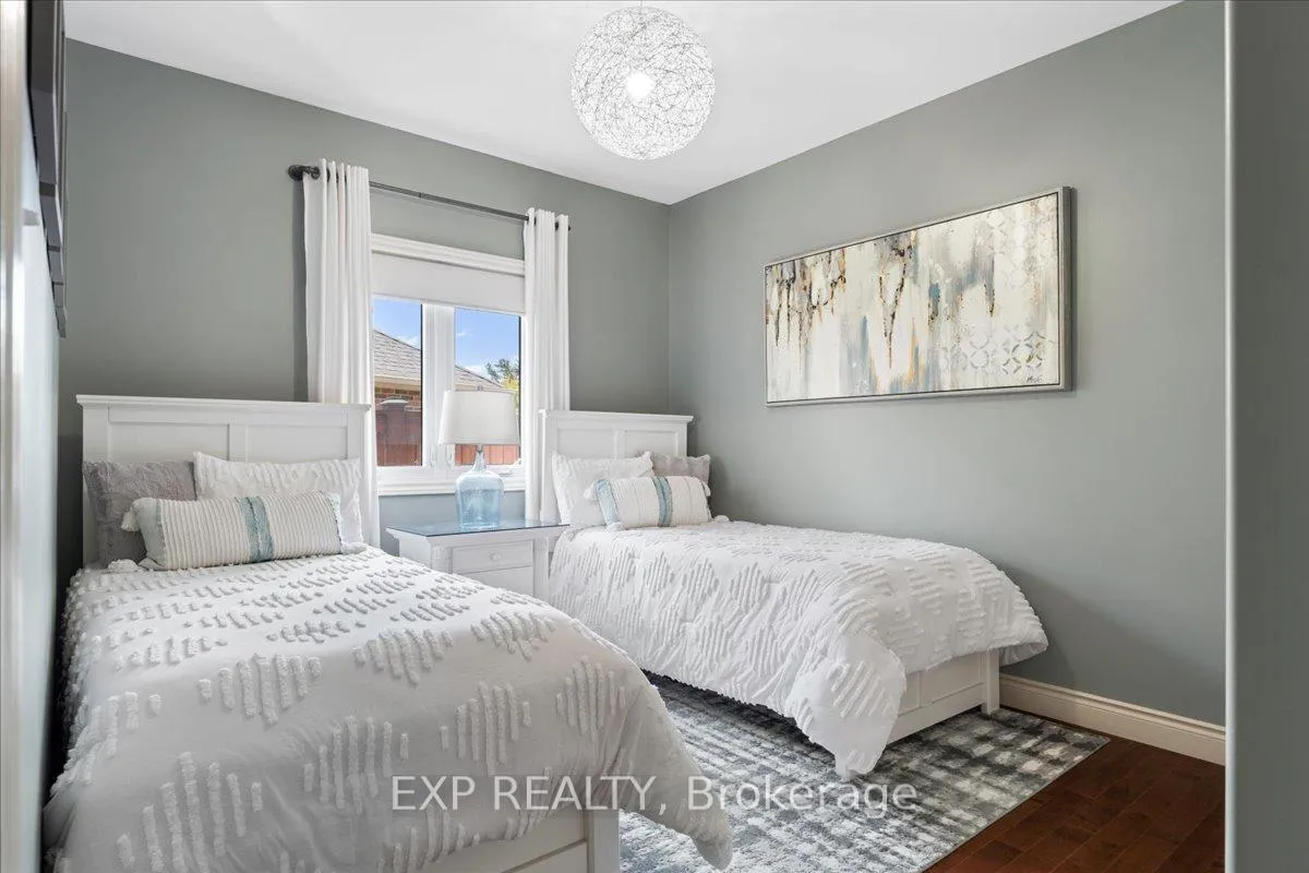 Photo 33 of 59 Hanover Court, Belleville — HOMEH