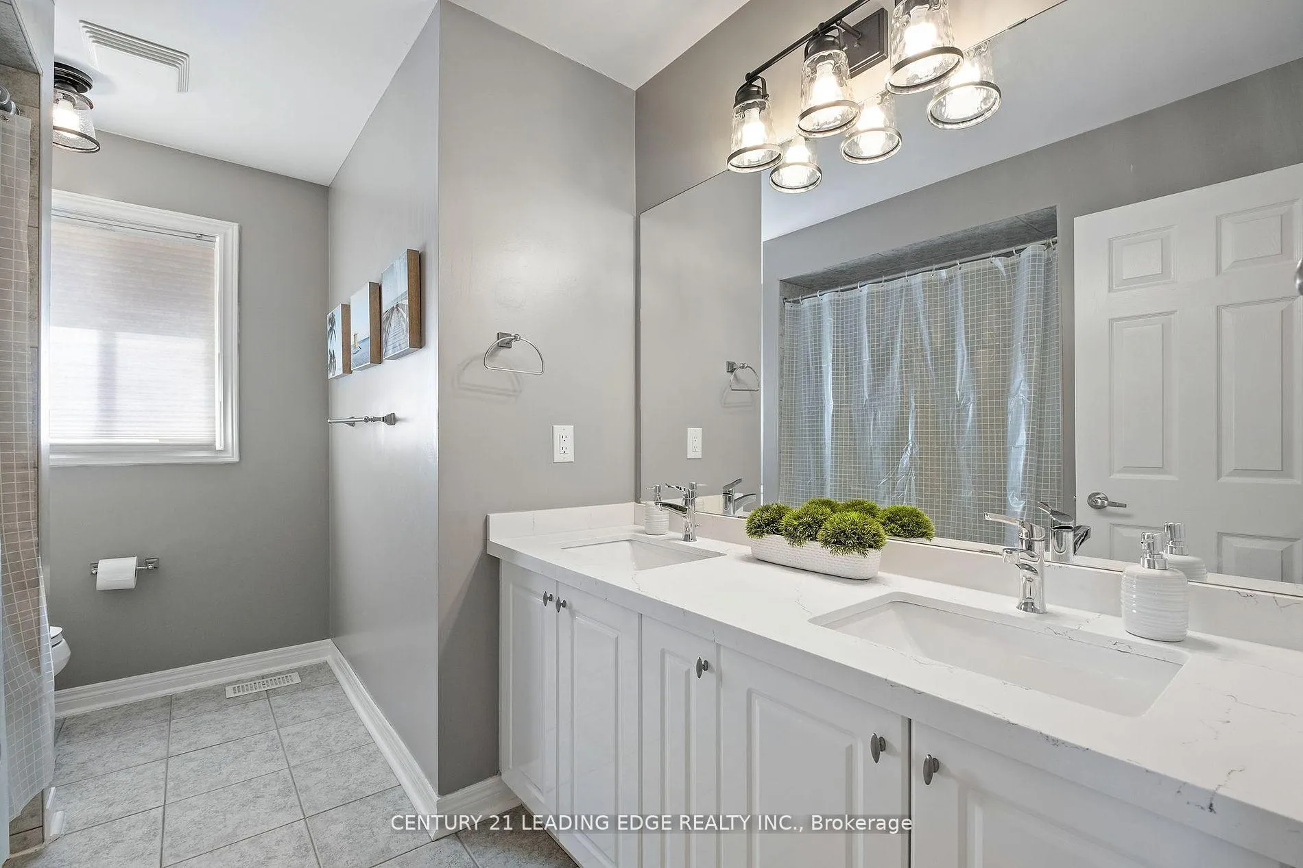 Photo 22 of 24 Lightheart Drive N, Caledon, Rural Caledon — HOMEH
