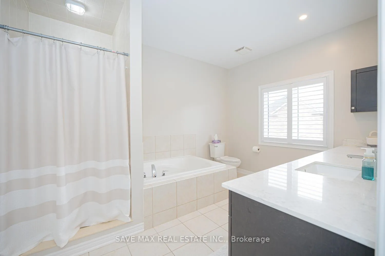 Photo 21 of 15 Manzanita Crescent, Brampton, Northwest Brampton — HOMEH