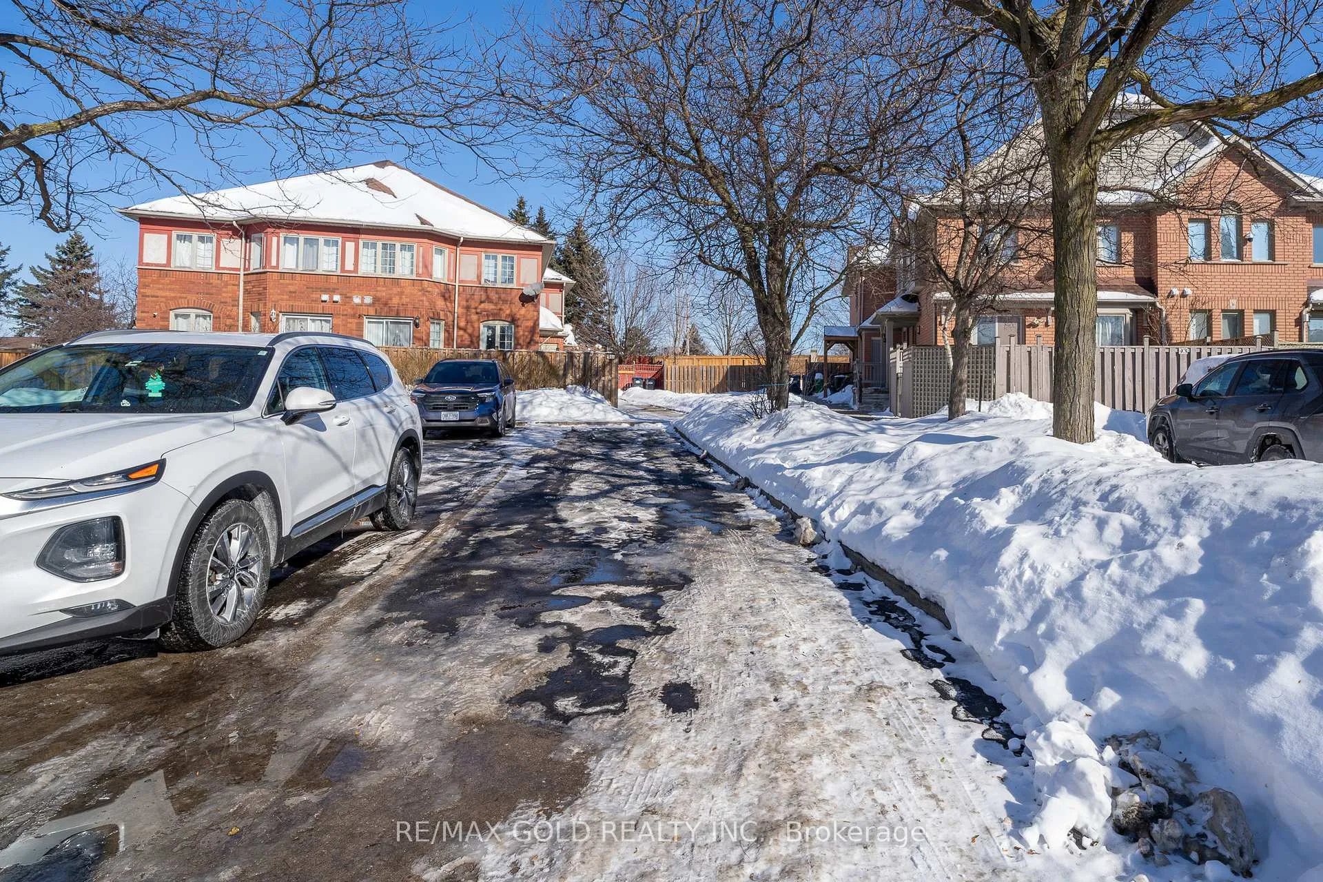 Photo 1 of 97 Quail Feather Crescent, Brampton, Sandringham-Wellington — HOMEH
