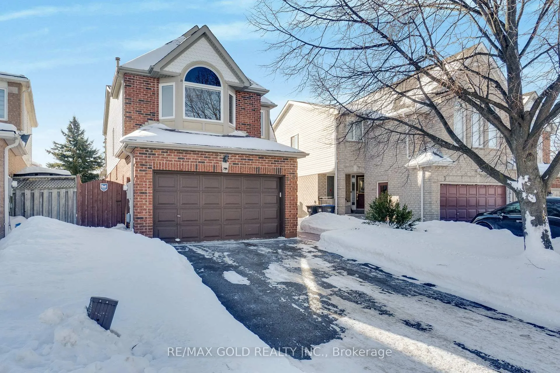 Photo 2 of 5 Furrows End, Brampton, Heart Lake West — HOMEH