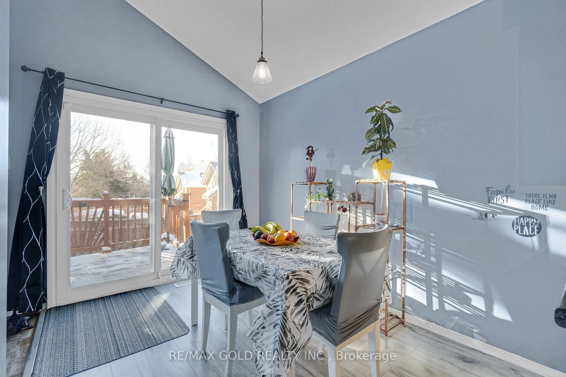 Photo 12 of 5 Furrows End, Brampton, Heart Lake West — HOMEH