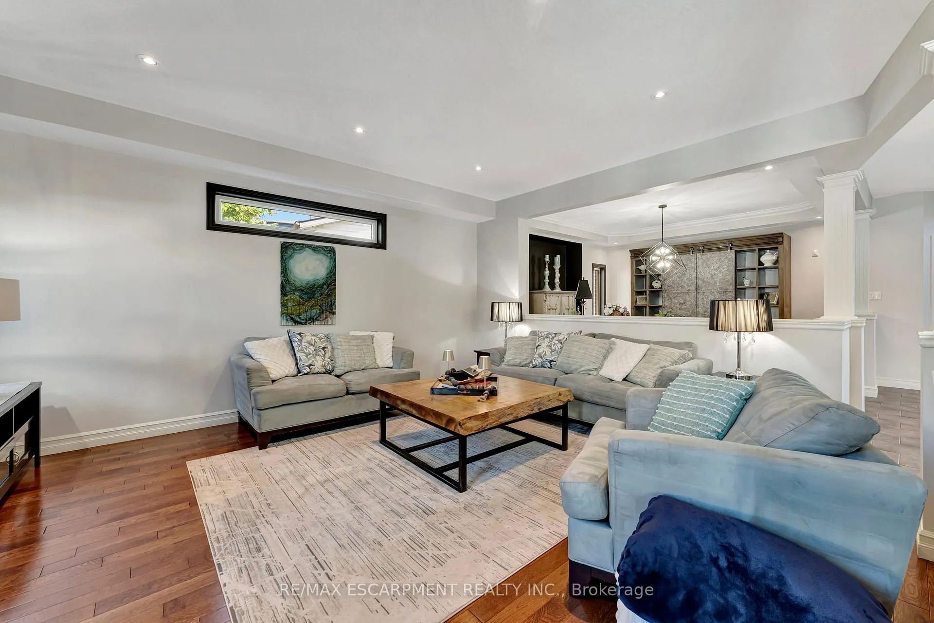 Photo 19 of 130 Napoli Drive, Hamilton, Gurnett — HOMEH