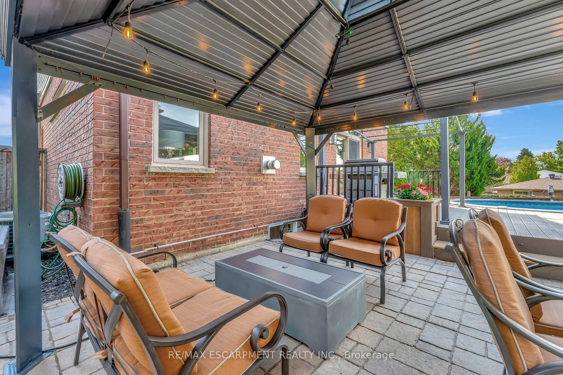 Photo 45 of 130 Napoli Drive, Hamilton, Gurnett — HOMEH