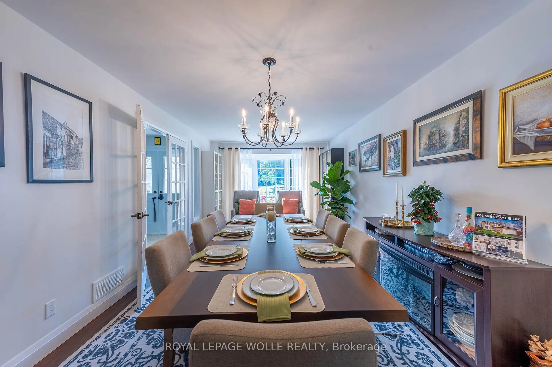 Photo 9 of 206 Westvale Drive, Waterloo — HOMEH