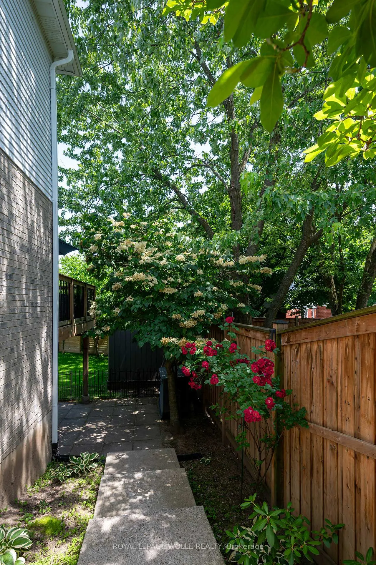 Photo 29 of 206 Westvale Drive, Waterloo — HOMEH