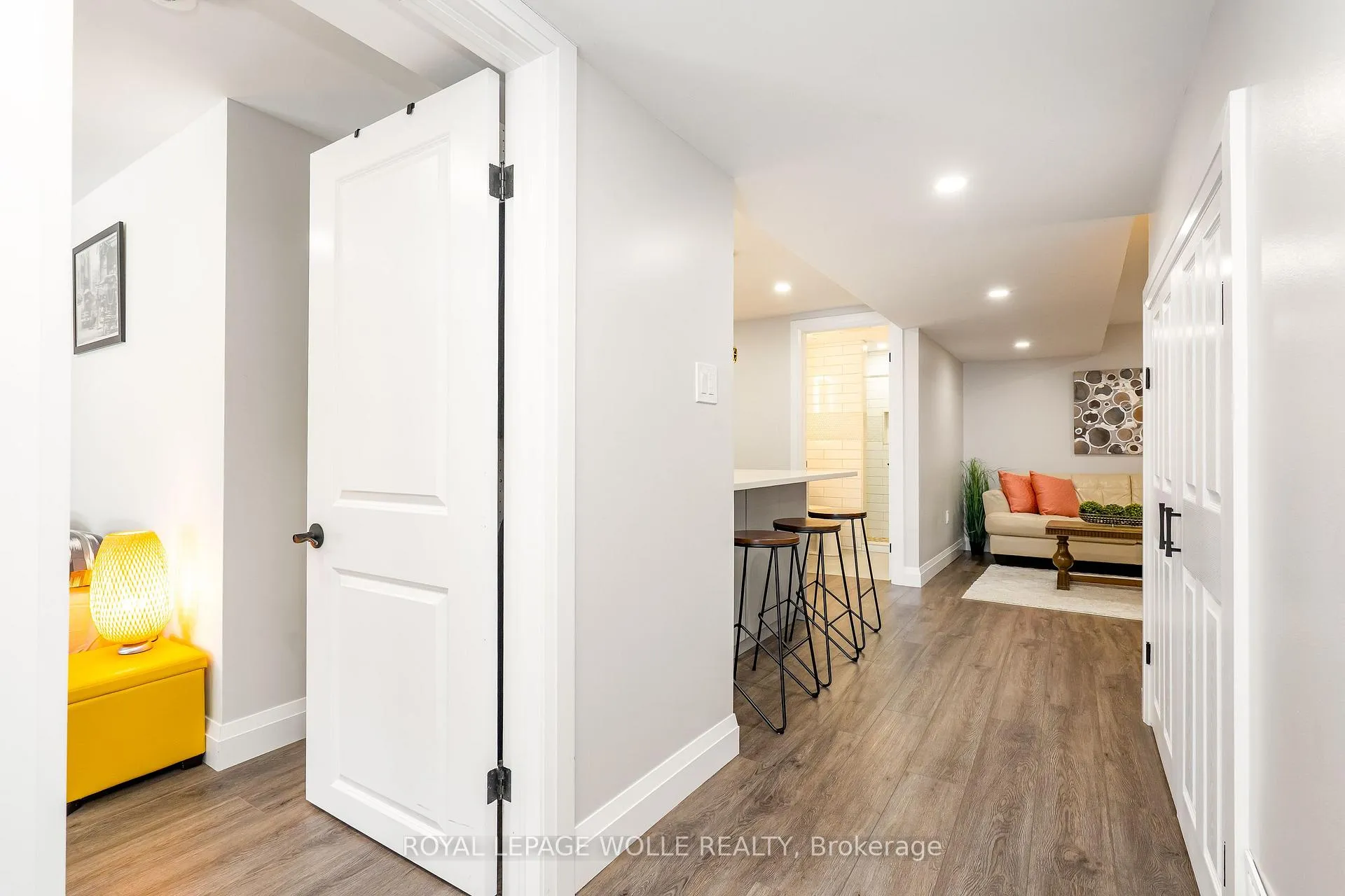Photo 31 of 206 Westvale Drive, Waterloo — HOMEH