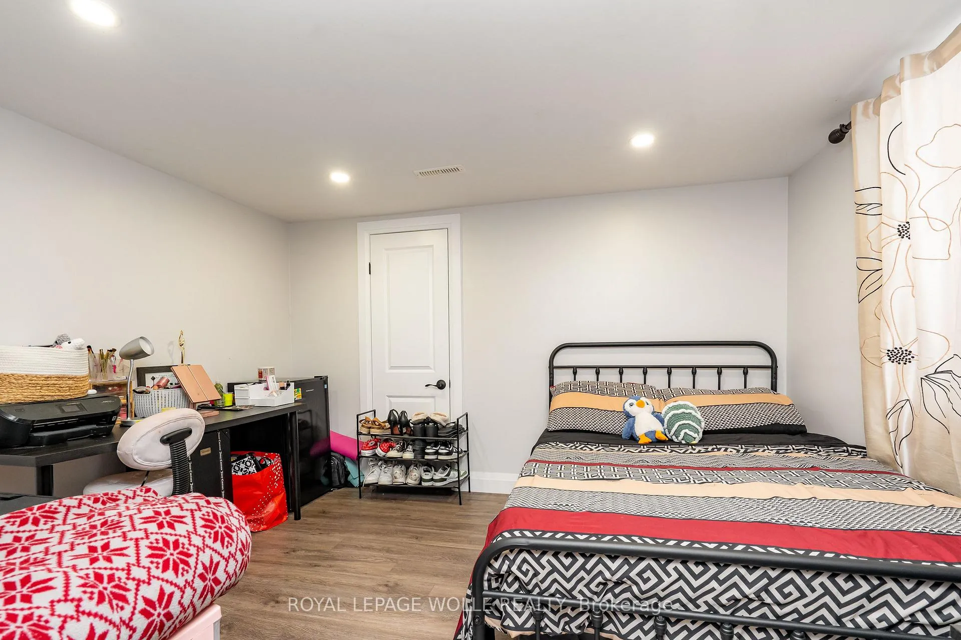 Photo 35 of 206 Westvale Drive, Waterloo — HOMEH