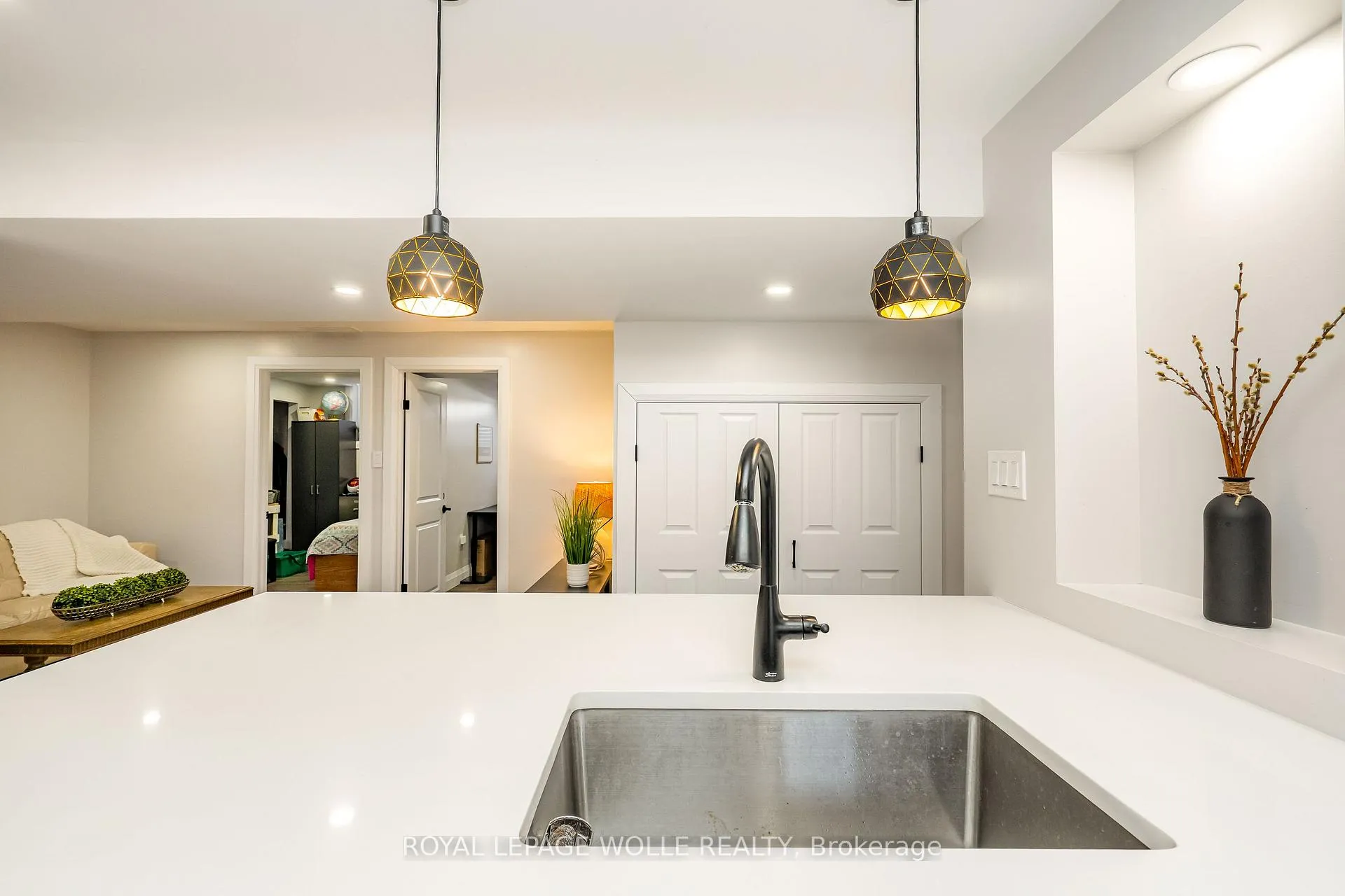 Photo 38 of 206 Westvale Drive, Waterloo — HOMEH