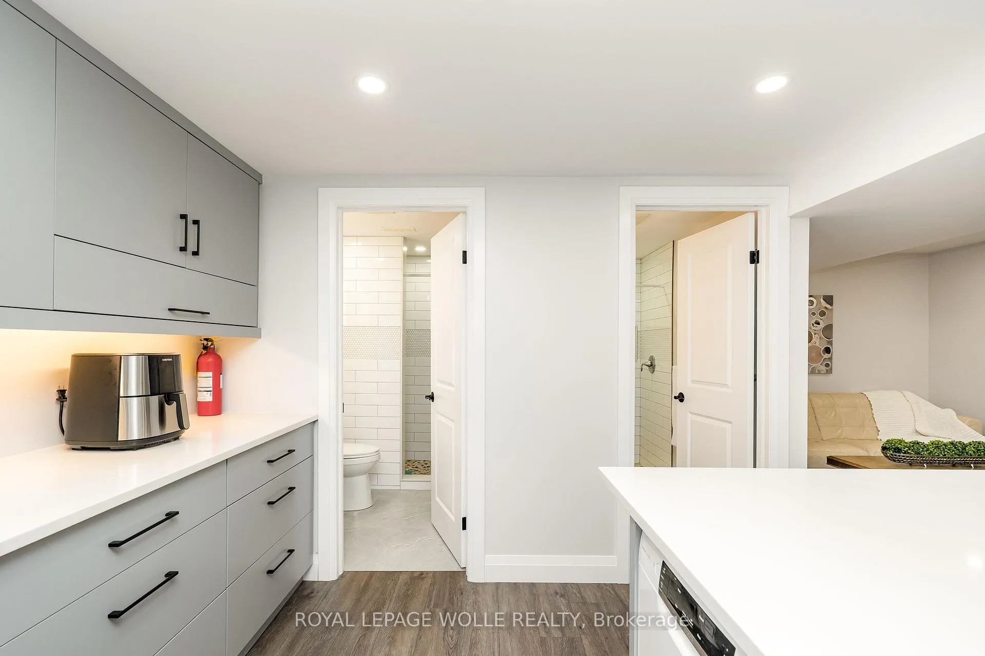 Photo 39 of 206 Westvale Drive, Waterloo — HOMEH