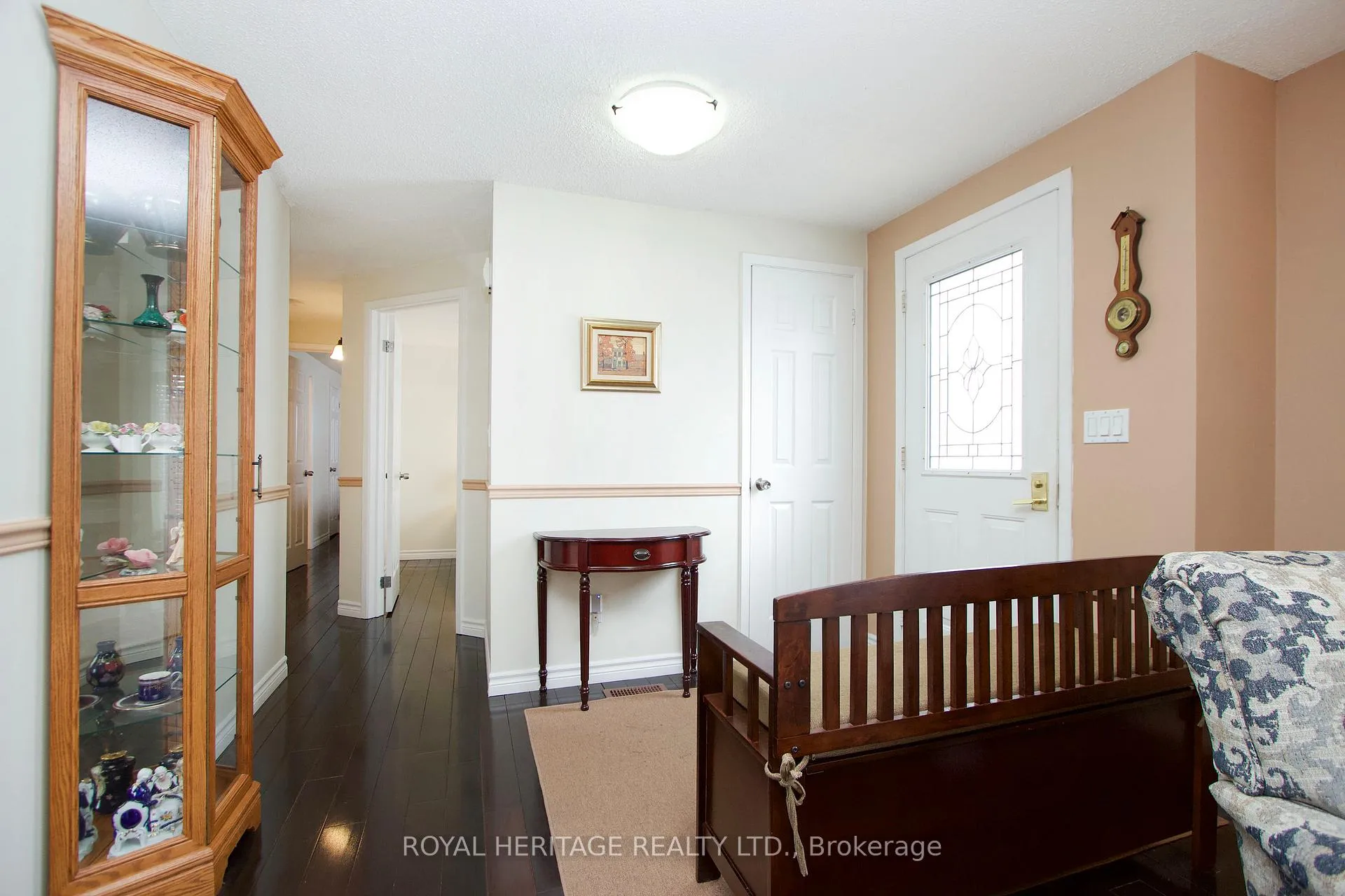 Photo 3 of 67 Fairway Drive, Clarington, Newcastle — HOMEH