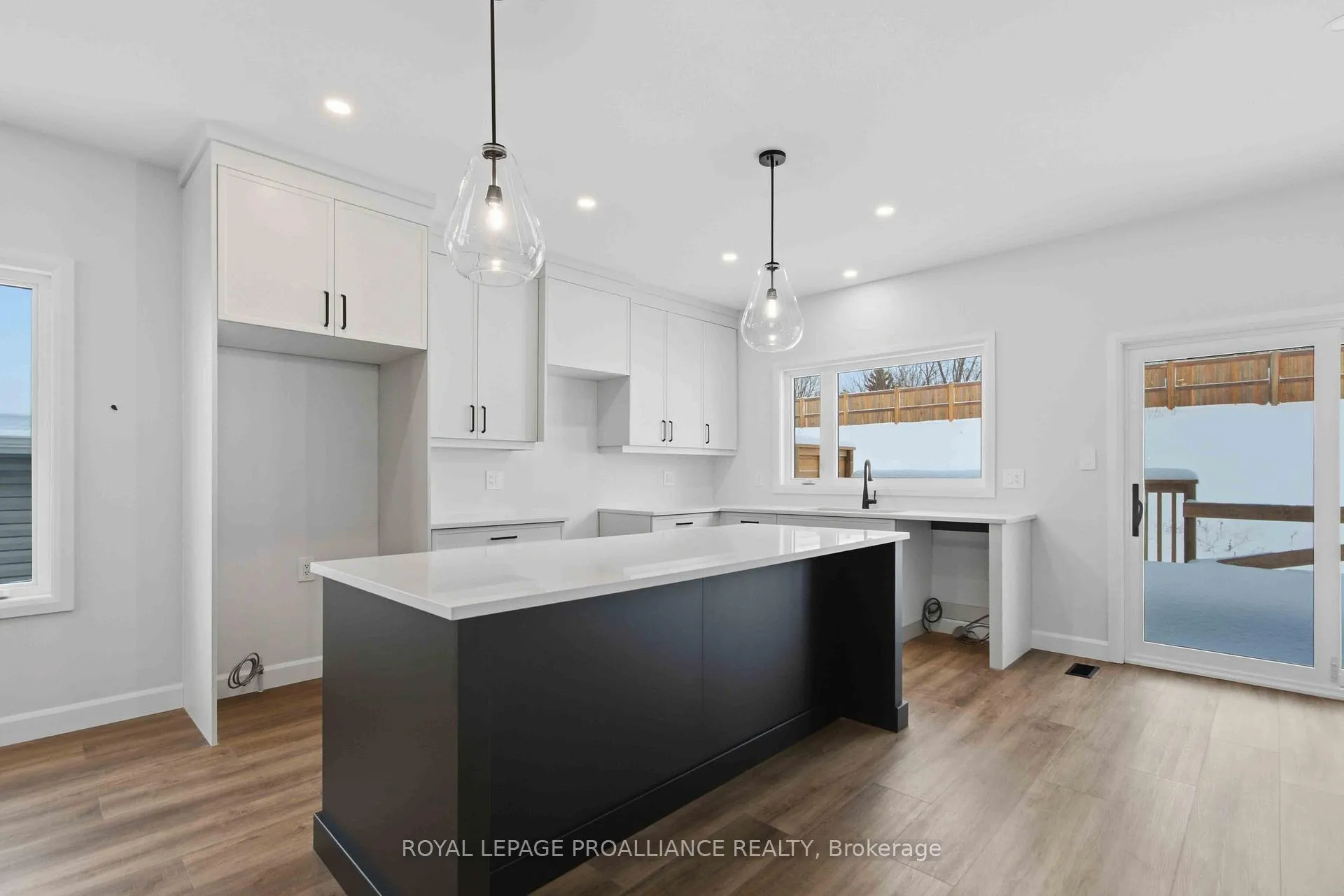 Photo 14 of 27 Schmidt Way, Quinte West, Murray Ward — HOMEH