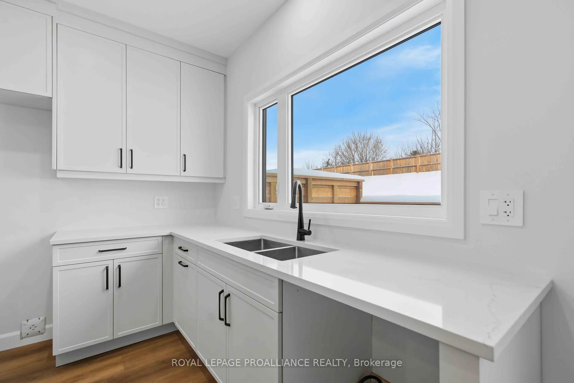 Photo 16 of 27 Schmidt Way, Quinte West, Murray Ward — HOMEH
