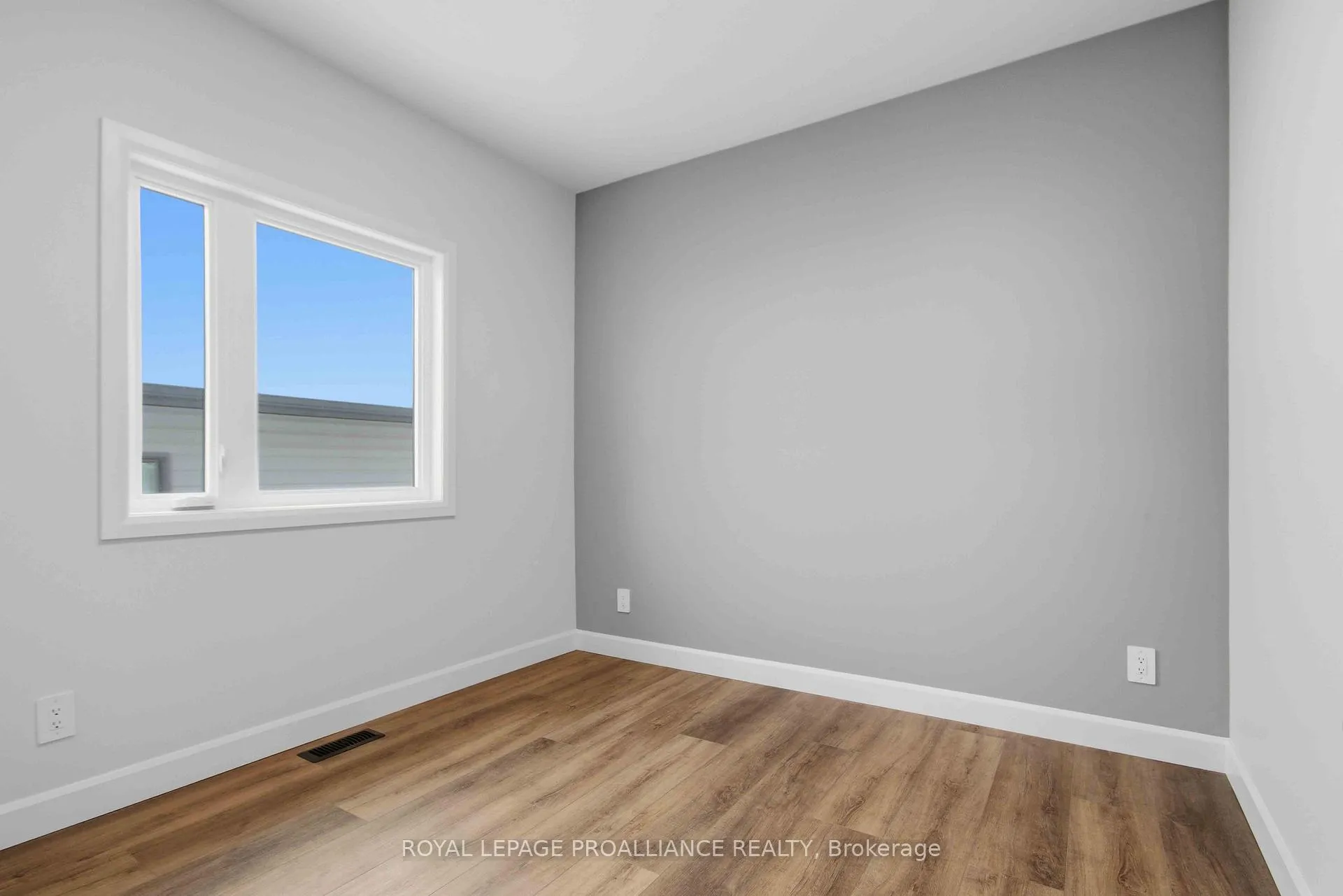 Photo 27 of 27 Schmidt Way, Quinte West, Murray Ward — HOMEH