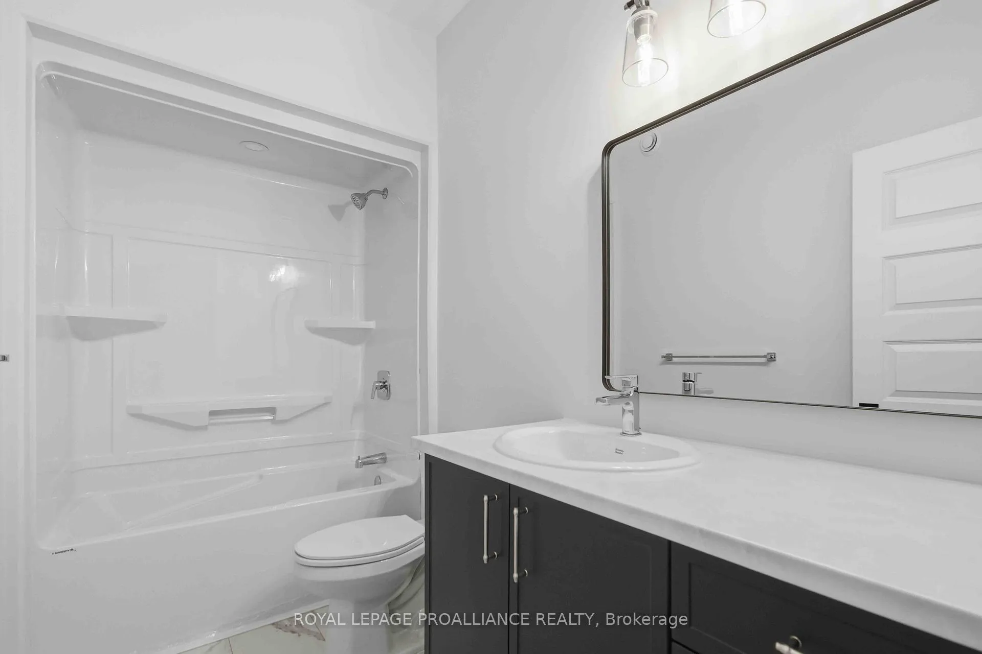 Photo 28 of 27 Schmidt Way, Quinte West, Murray Ward — HOMEH