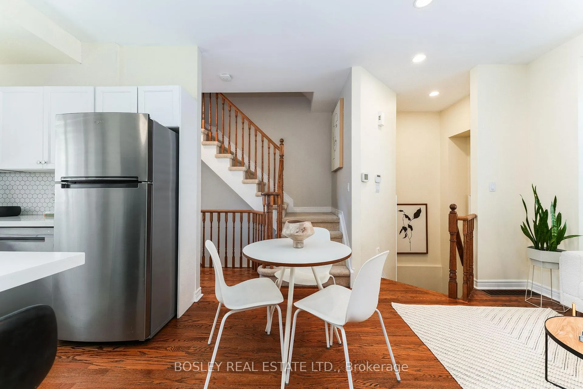 Photo 7 of 2210B Gerrard Street E, Toronto, East End-Danforth — HOMEH