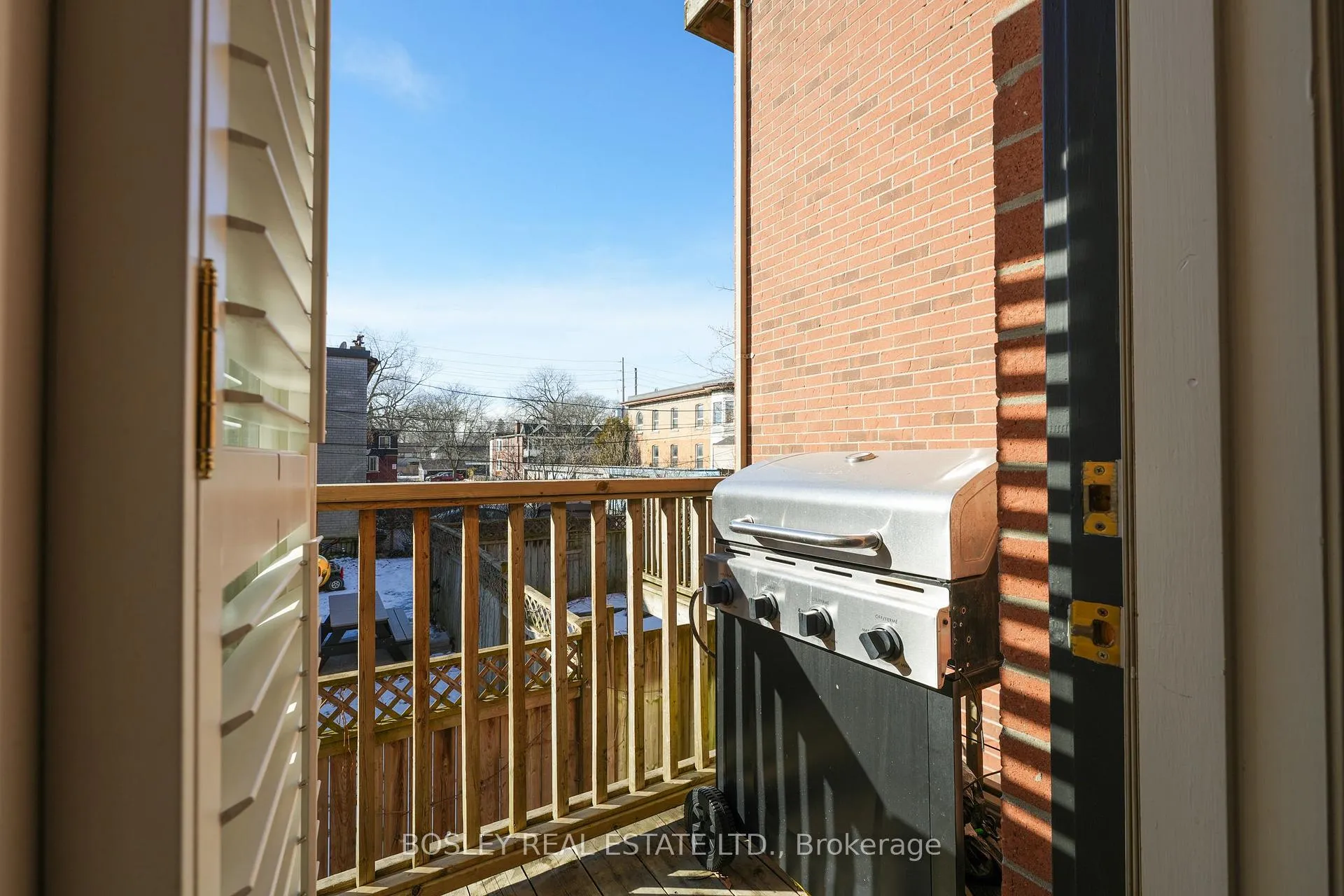 Photo 8 of 2210B Gerrard Street E, Toronto, East End-Danforth — HOMEH