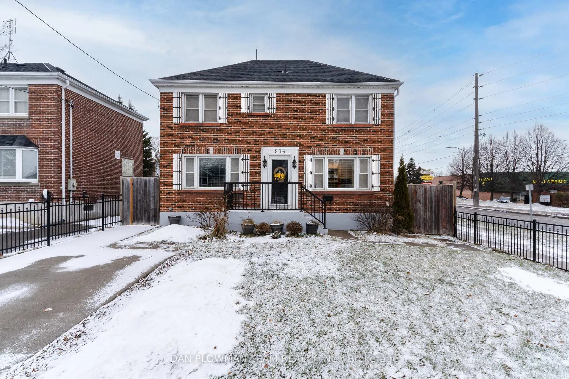 Photo 1 of 536 King Street E, Oshawa, O'Neill — HOMEH