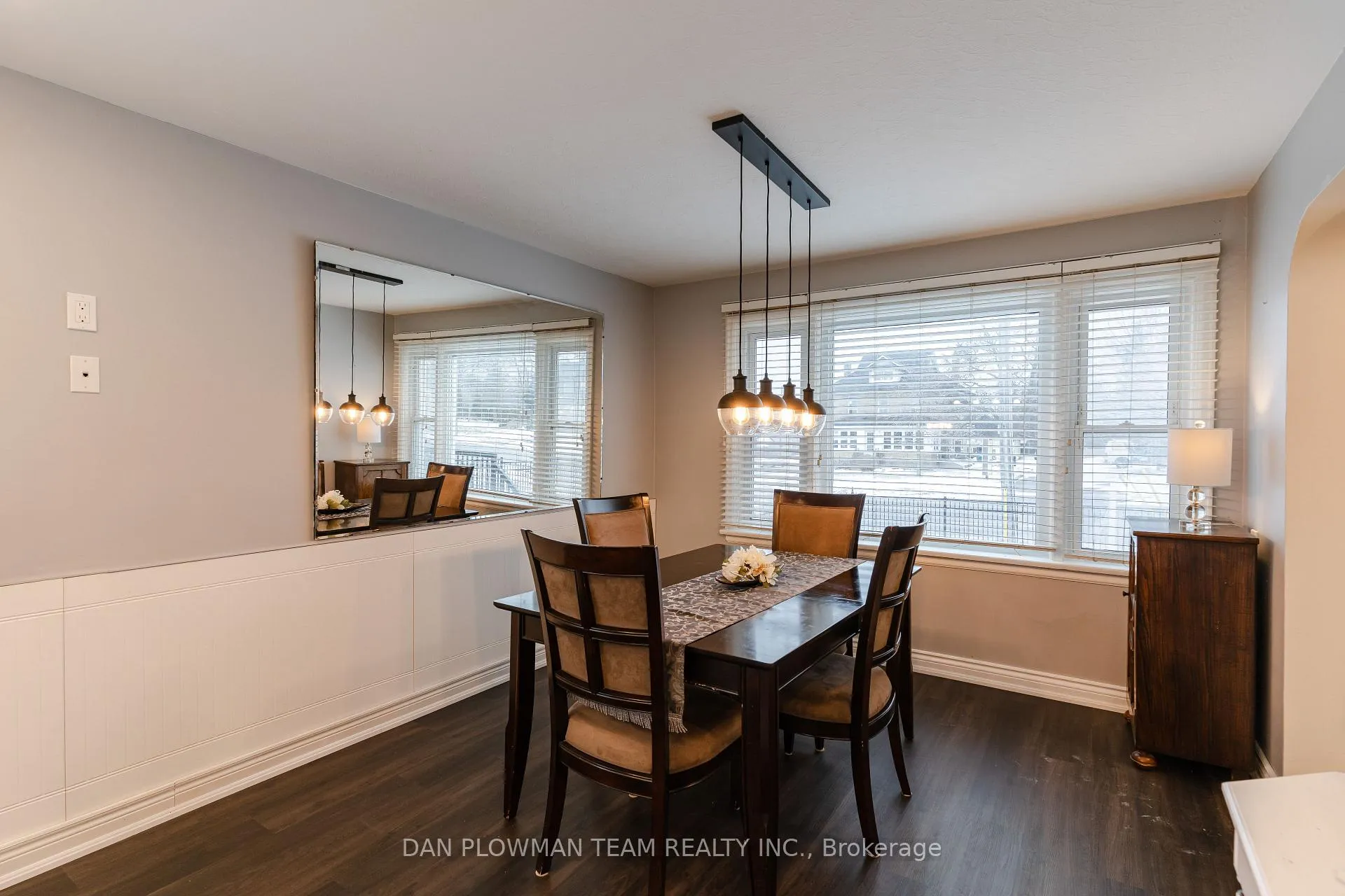Photo 7 of 536 King Street E, Oshawa, O'Neill — HOMEH