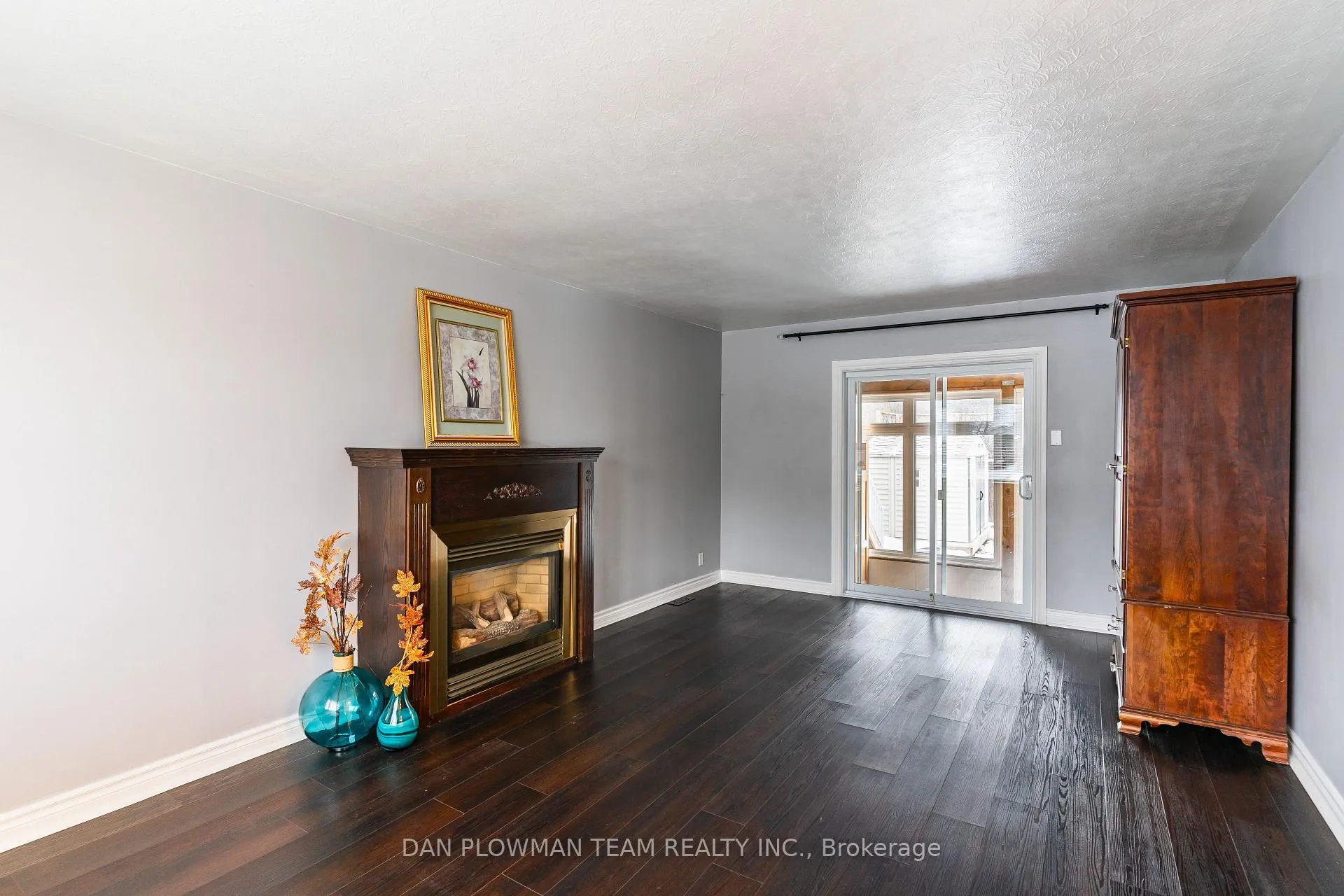Photo 14 of 536 King Street E, Oshawa, O'Neill — HOMEH
