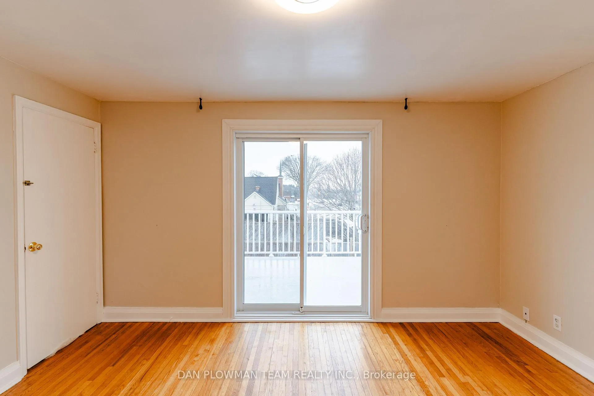 Photo 25 of 536 King Street E, Oshawa, O'Neill — HOMEH