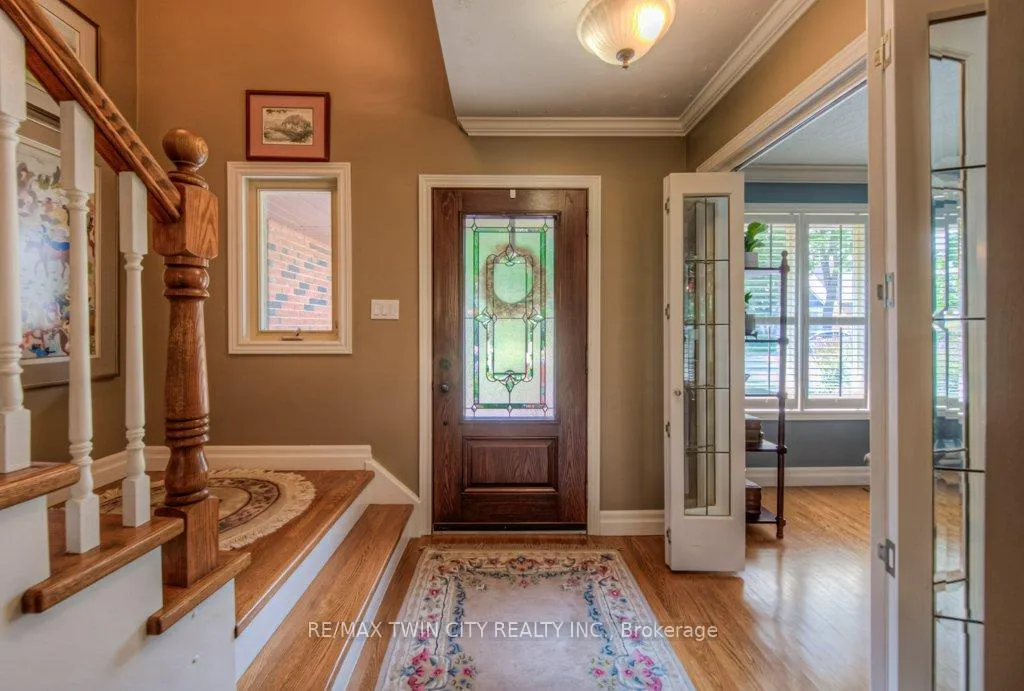 Photo 4 of 377 Westridge Drive, Waterloo — HOMEH