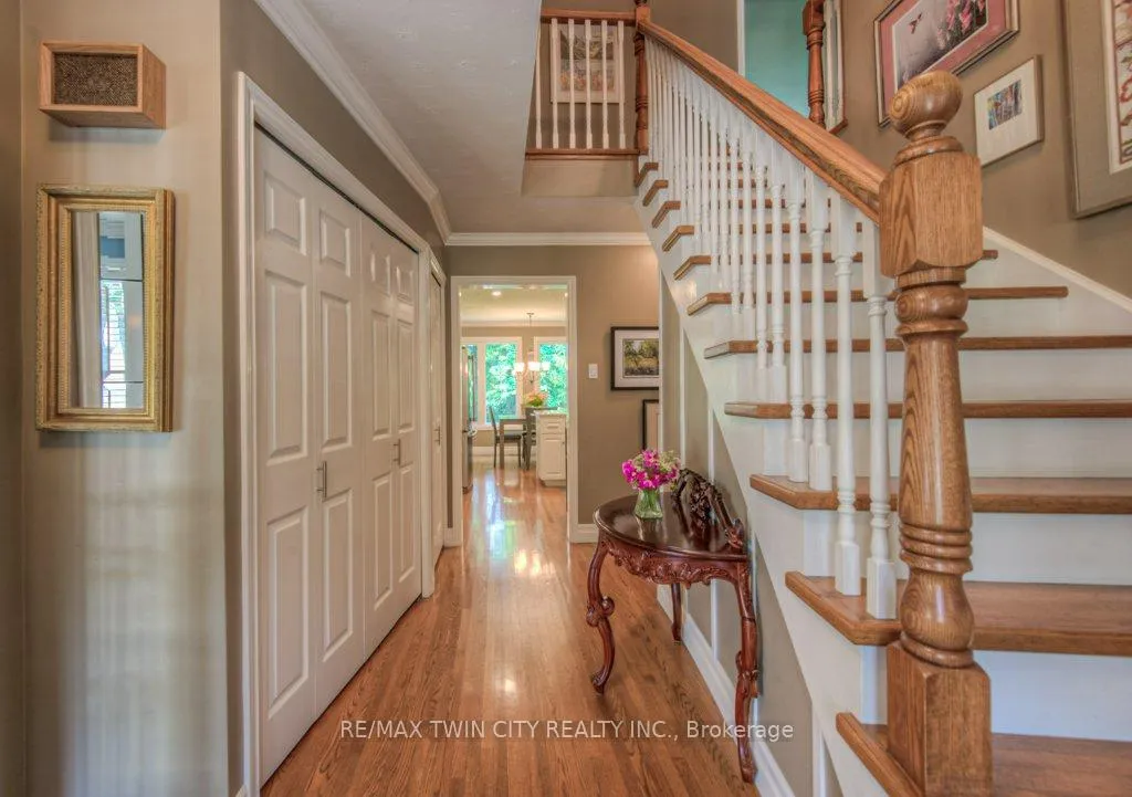 Photo 5 of 377 Westridge Drive, Waterloo — HOMEH