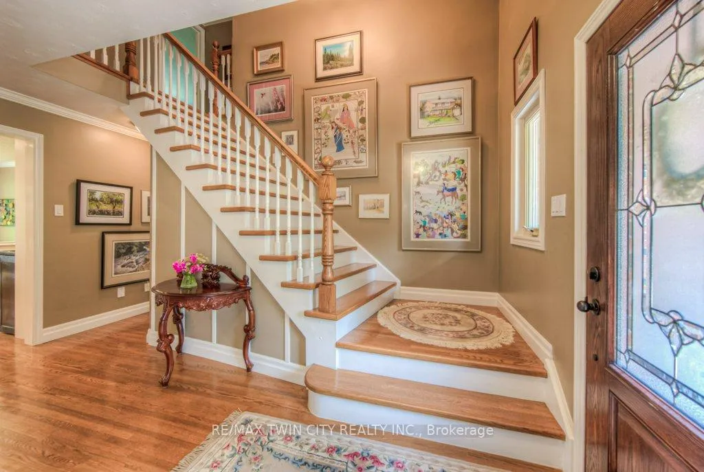 Photo 16 of 377 Westridge Drive, Waterloo — HOMEH