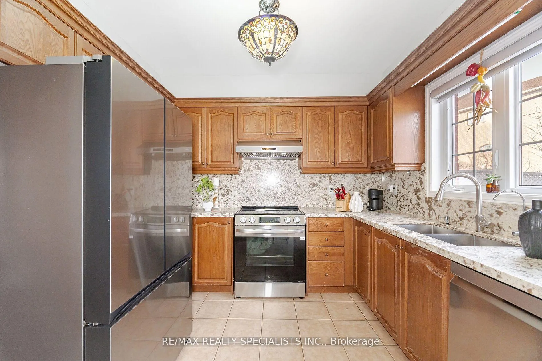 Photo 12 of 6 Kippen Court, Brampton, Sandringham-Wellington — HOMEH