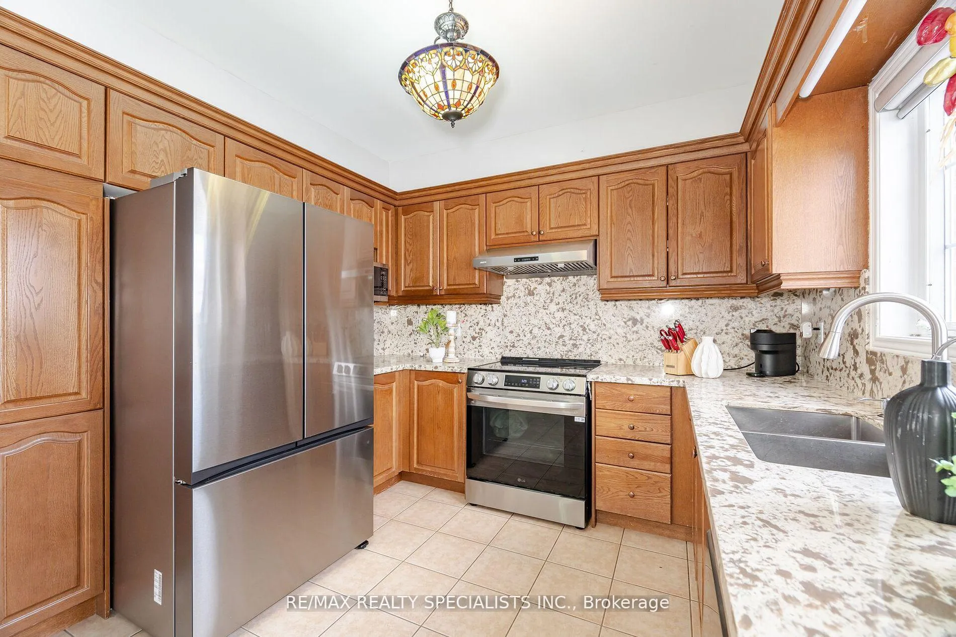 Photo 13 of 6 Kippen Court, Brampton, Sandringham-Wellington — HOMEH