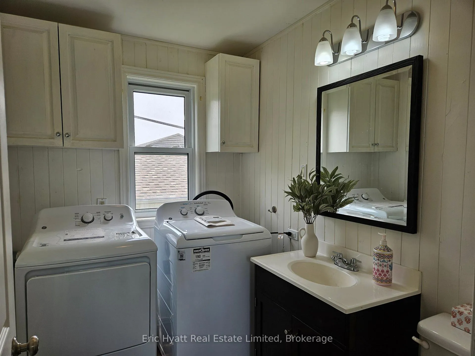 Photo 8 of 360 Main Street N, Powassan — HOMEH