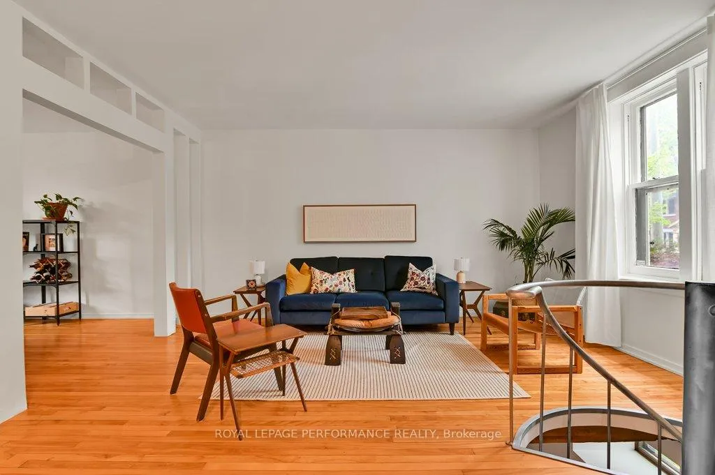 Photo 6 of 348 1/2 Daly Avenue, Ottawa, Sandy Hill — HOMEH