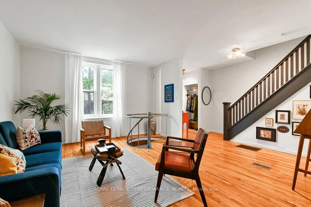 Photo 8 of 348 1/2 Daly Avenue, Ottawa, Sandy Hill — HOMEH