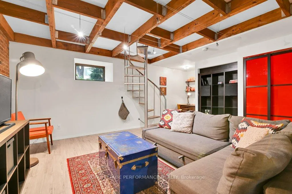 Photo 23 of 348 1/2 Daly Avenue, Ottawa, Sandy Hill — HOMEH