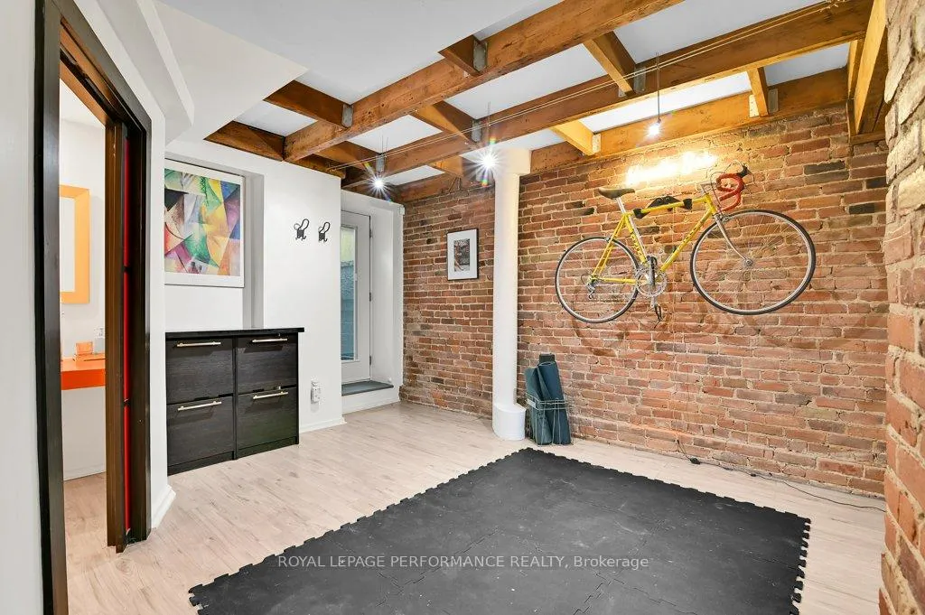 Photo 24 of 348 1/2 Daly Avenue, Ottawa, Sandy Hill — HOMEH