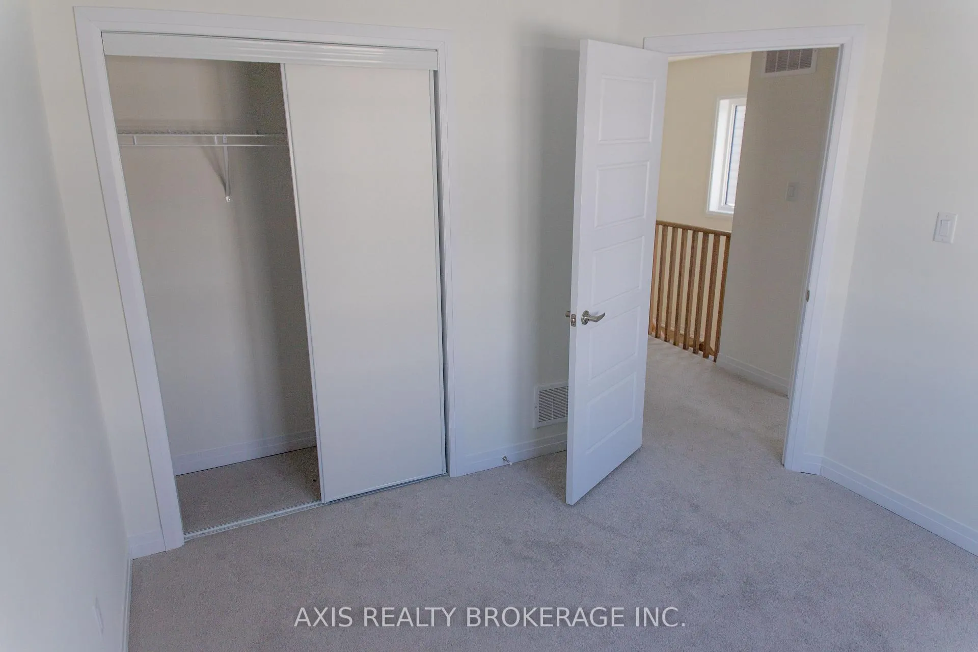 Photo 16 of 45 Cresthaven Heights, Thorold, Rolling Meadows — HOMEH