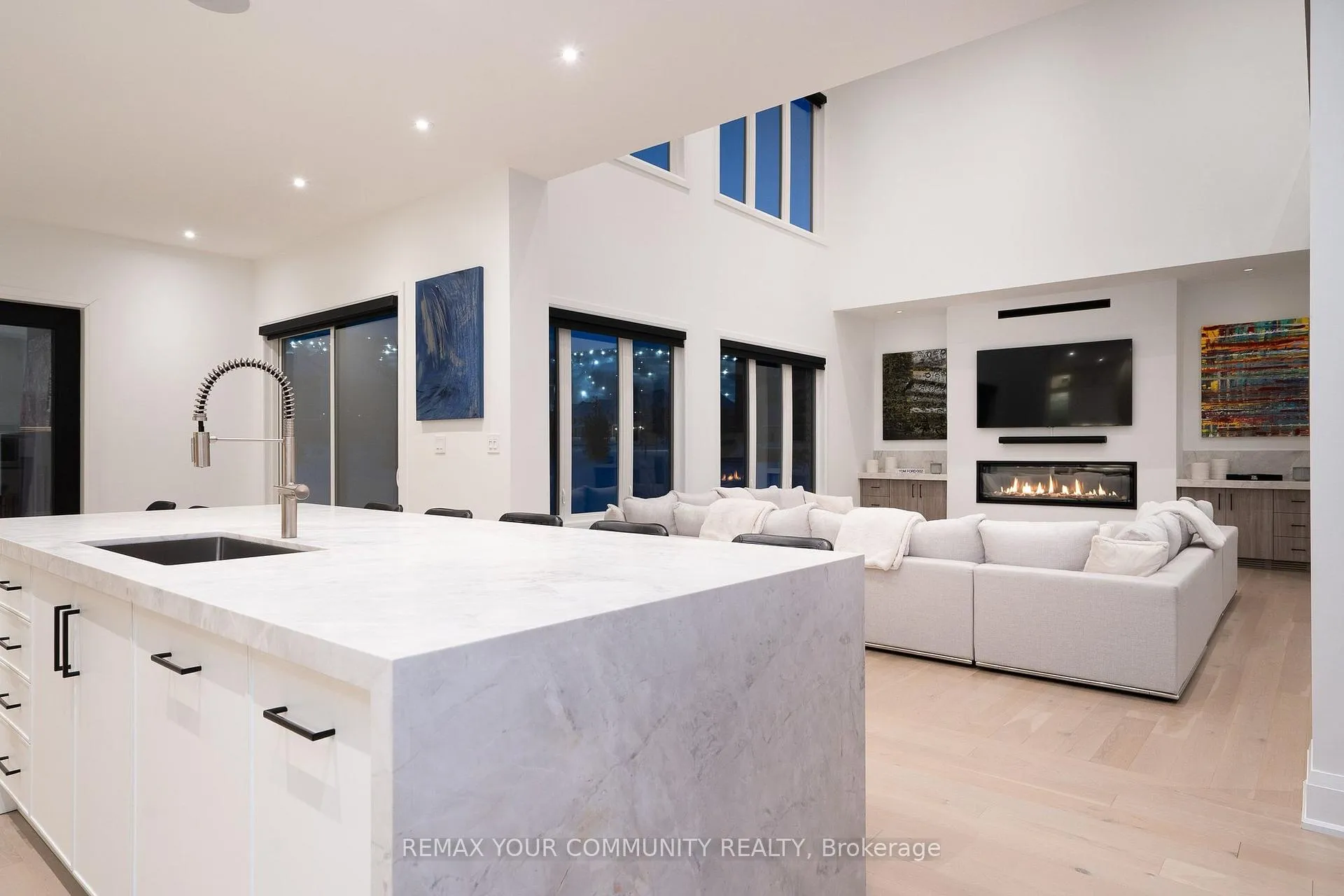 Photo 13 of 103 Stillwater Crescent, Blue Mountains — HOMEH