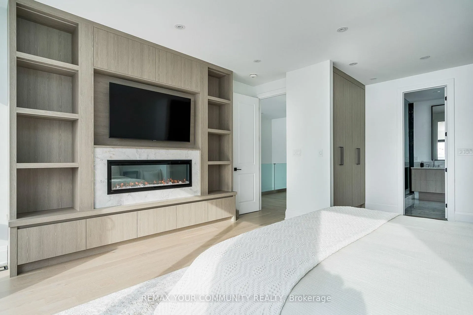 Photo 35 of 103 Stillwater Crescent, Blue Mountains — HOMEH