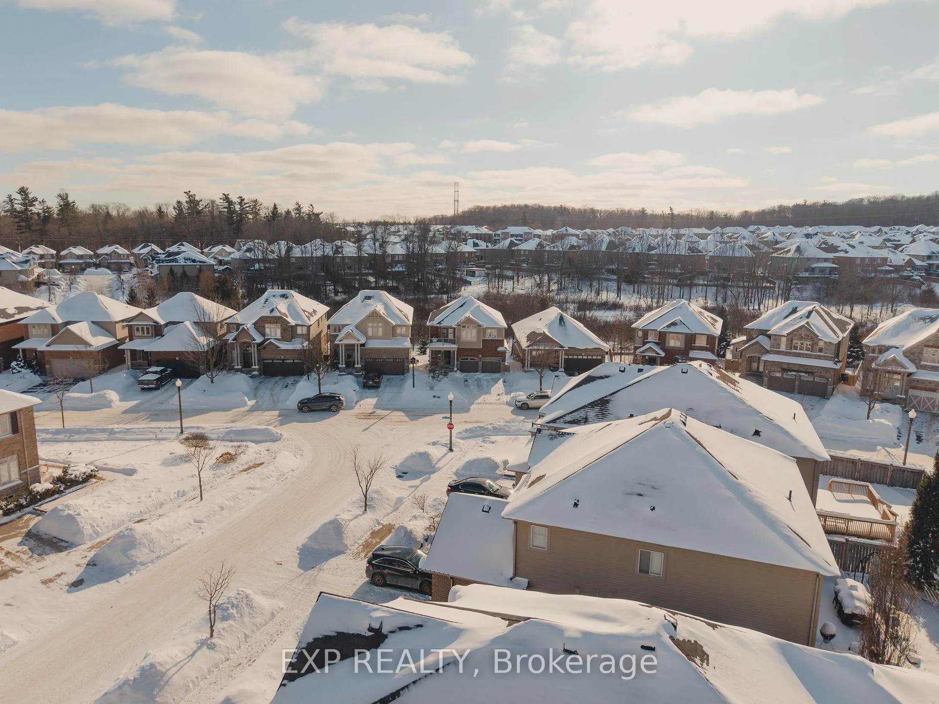 Photo 33 of 23 Doon Creek Street, Kitchener, Doon South — HOMEH