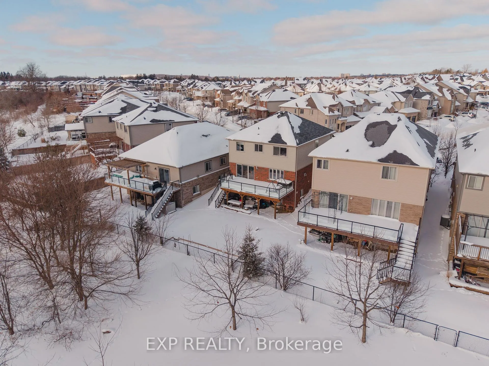Photo 38 of 23 Doon Creek Street, Kitchener, Doon South — HOMEH