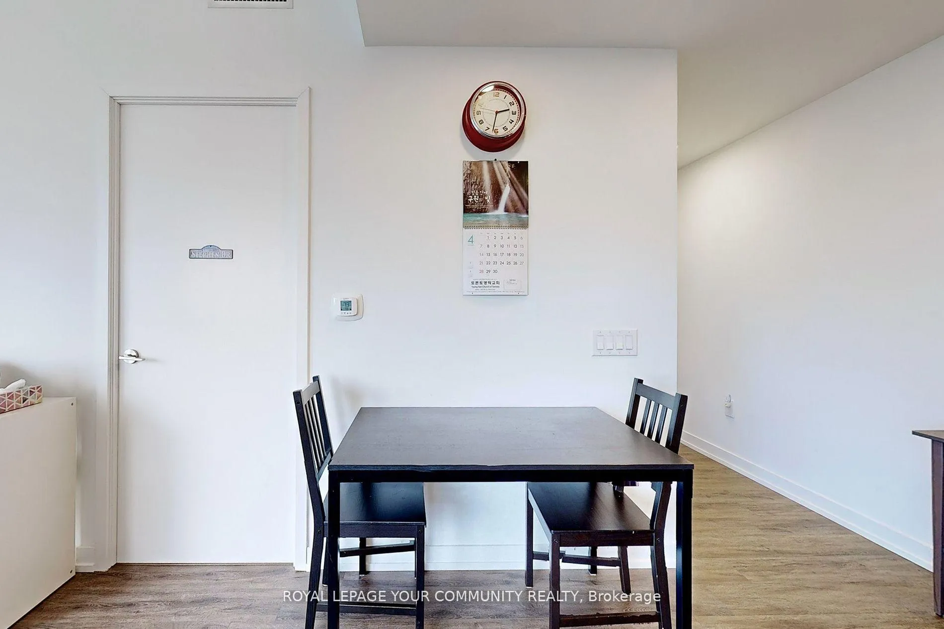 Photo 9 of Unit 2208, 39 Roehampton Avenue, Toronto, Mount Pleasant West — HOMEH