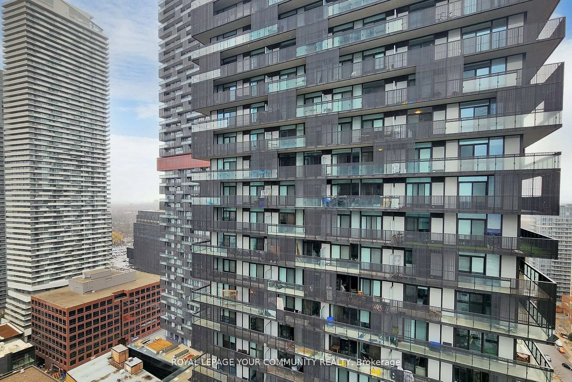 Photo 27 of Unit 2208, 39 Roehampton Avenue, Toronto, Mount Pleasant West — HOMEH