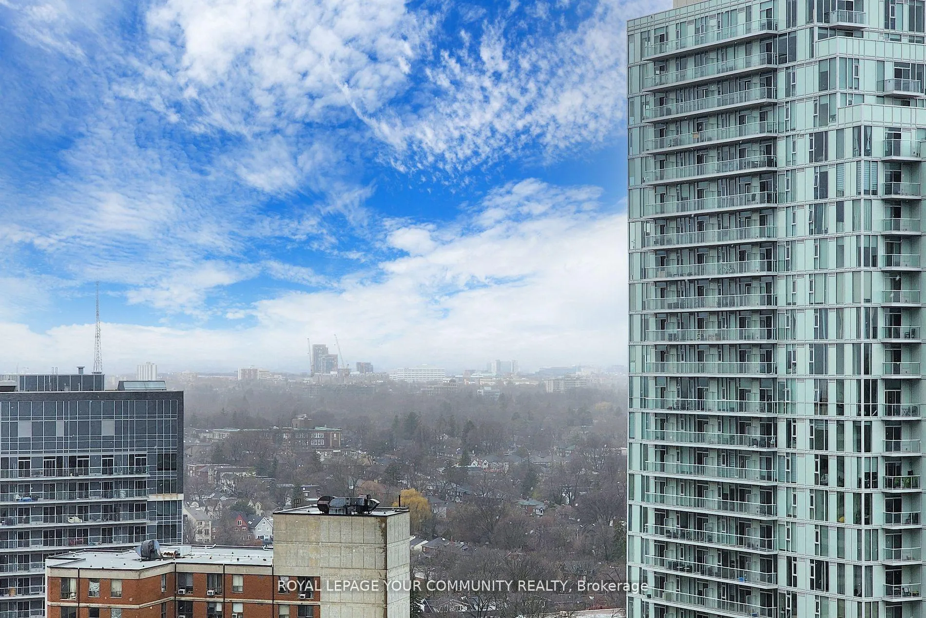 Photo 30 of Unit 2208, 39 Roehampton Avenue, Toronto, Mount Pleasant West — HOMEH