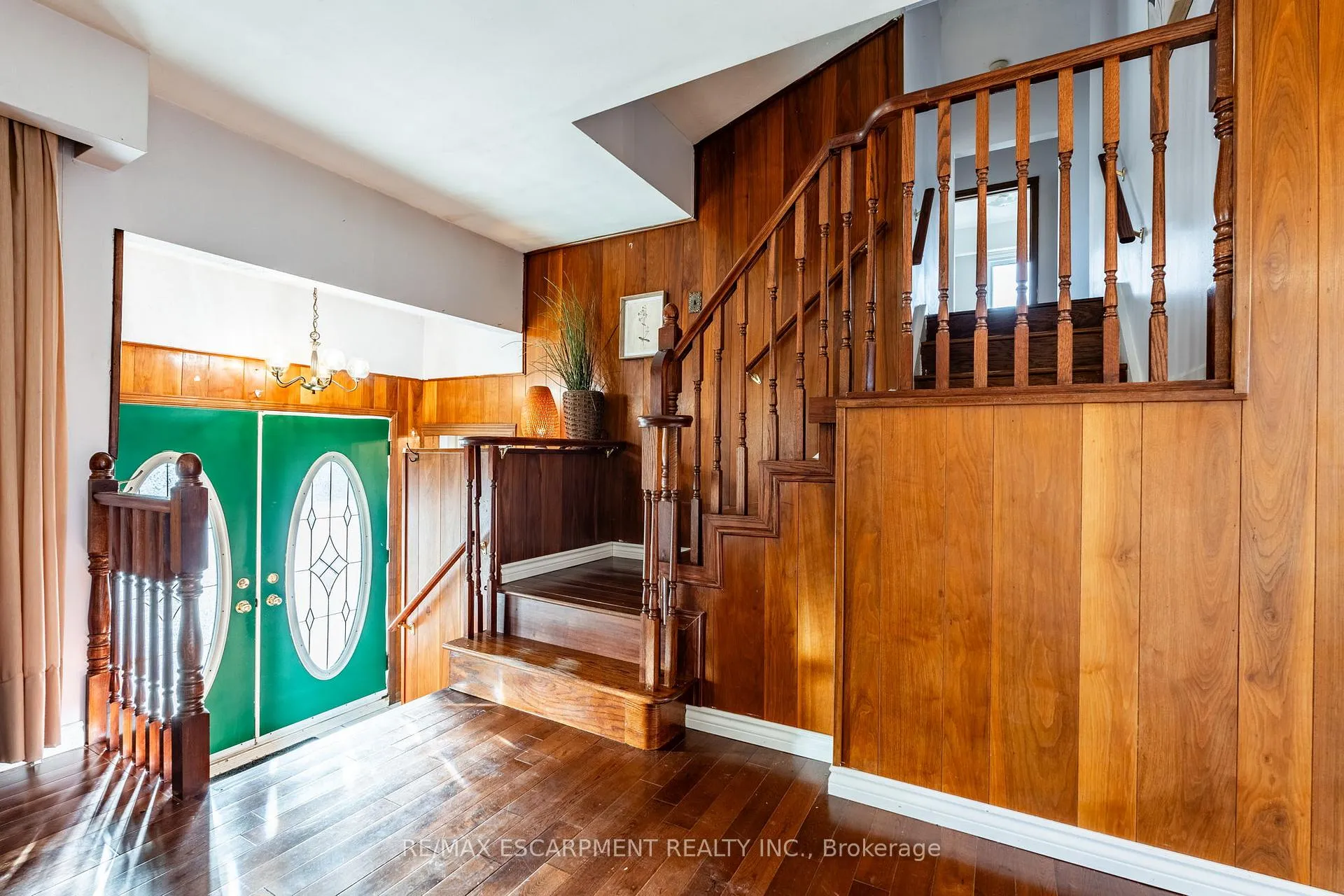 Photo 5 of 9 Laurier Avenue, Hamilton, Buchanan — HOMEH