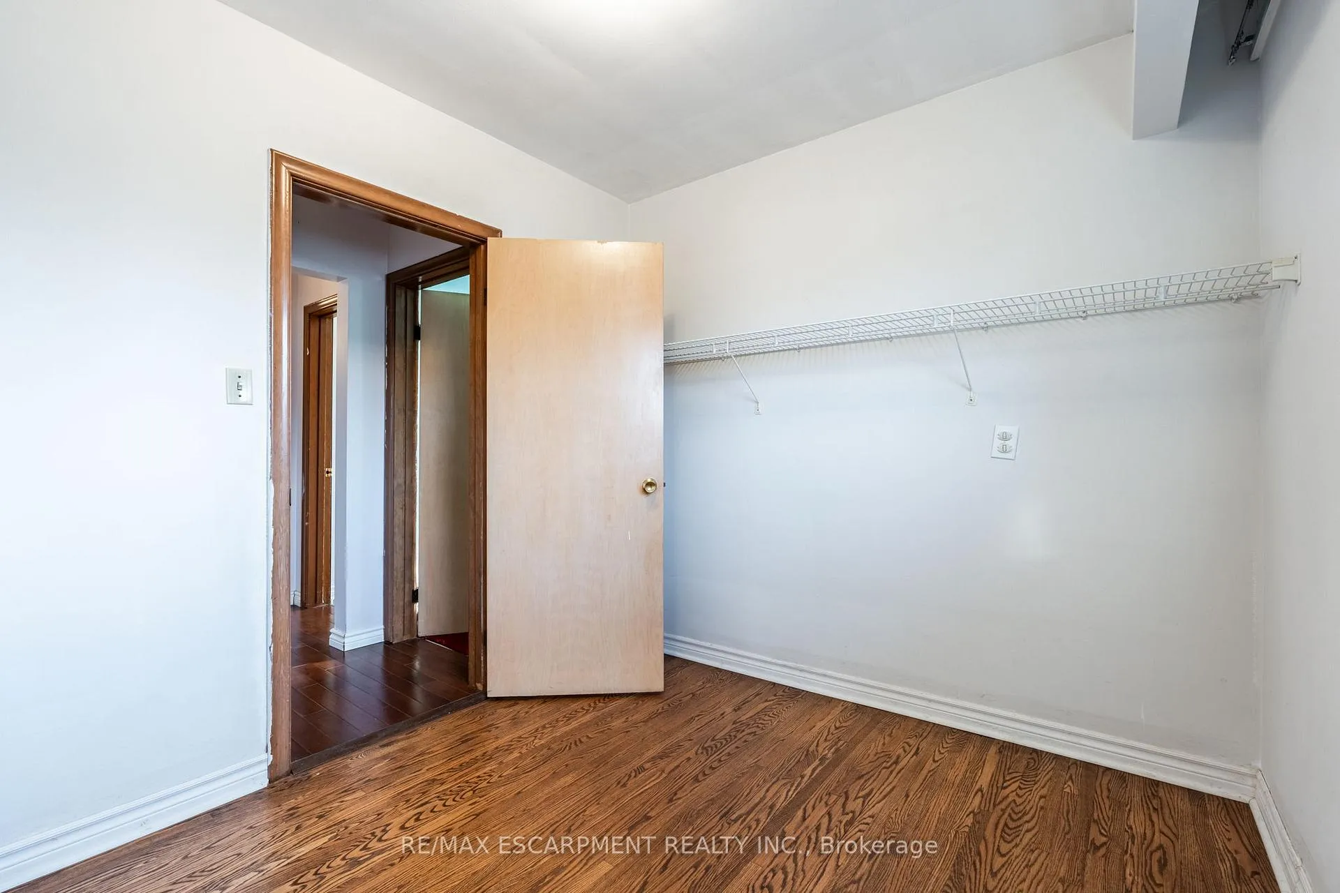 Photo 25 of 9 Laurier Avenue, Hamilton, Buchanan — HOMEH