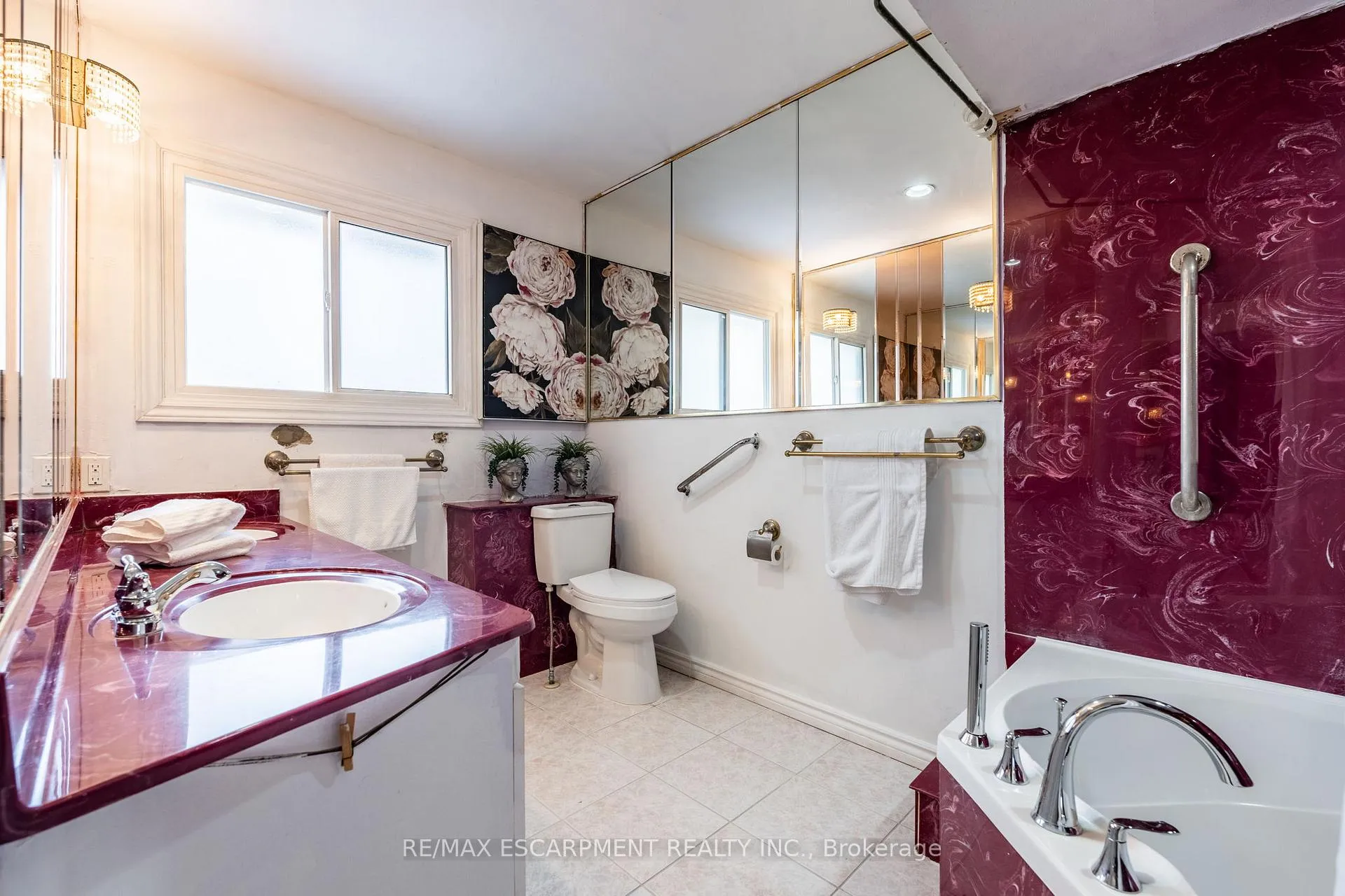 Photo 26 of 9 Laurier Avenue, Hamilton, Buchanan — HOMEH