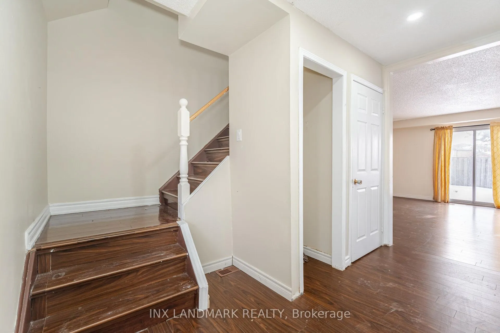 Photo 19 of 49 Tulip Drive, Brampton, Fletcher's Creek South — HOMEH